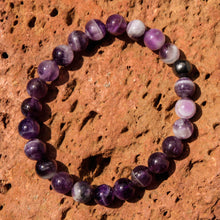 Load image into Gallery viewer, Amethyst Bead Bracelet (BB 1001)