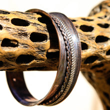 Load image into Gallery viewer, Copper Spinner Bangle Bracelet (SB 1027)