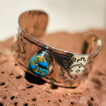 Load image into Gallery viewer, Sterling Silver Bracelet w/ Kingman Turquoise Cabochon (SSB 1003)