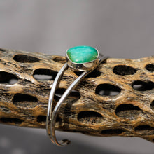Load image into Gallery viewer, Sterling Silver Bracelet w/ Chrysoprase Cabochon (SSB 1002)
