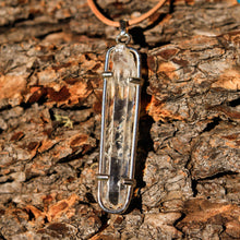Load image into Gallery viewer, Quartz Crystal (Diamantina) and Sterling Silver Pendant (SSP 1043)