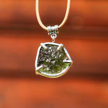 Load image into Gallery viewer, Moldavite and Sterling Silver Pendant (SSP 1045)