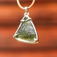 Load image into Gallery viewer, Moldavite and Sterling Silver Pendant (SSP 1046)