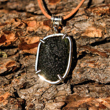 Load image into Gallery viewer, Moldavite and Sterling Silver Pendant (SSP 1047)