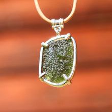 Load image into Gallery viewer, Moldavite and Sterling Silver Pendant (SSP 1047)
