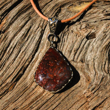 Load image into Gallery viewer, Agate (Mulligan Peak) Cabochon and Sterling Silver Pendant (SSP 1055)