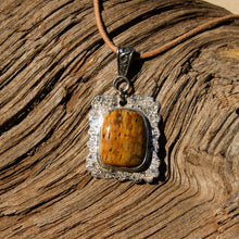 Load image into Gallery viewer, Petrified Palm Cabochon and Sterling Silver Pendant (SSP 1091)