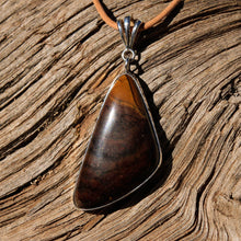 Load image into Gallery viewer, Deschutes Jasper Cabochon and Sterling Silver Pendant (SSP 1116)