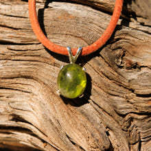 Load image into Gallery viewer, Peridot Cabochon and Sterling Silver Pendant (SSP 1152)