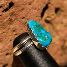 Load image into Gallery viewer, Turquoise Cabochon and Sterling Silver Ring (SSR 1003)