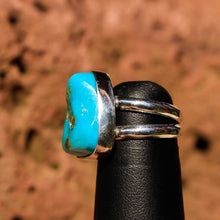 Load image into Gallery viewer, Turquoise Cabochon and Sterling Silver Ring (SSR 1021)