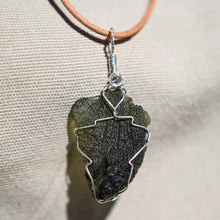 Load image into Gallery viewer, Moldavite and Sterling Silver Wire Wrap Pendant (SSWW 1008)