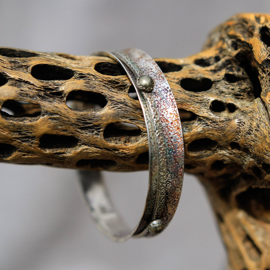 Sterling Silver Spinner Bangle Bracelet w/ Pyrite Cabochons (SB 1008)