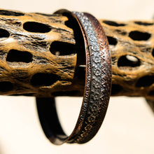 Load image into Gallery viewer, Copper Spinner Bangle Bracelet (SB 1030)
