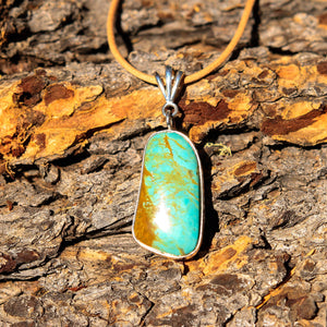 Turquoise (Royston) Cabochon and Sterling Silver Pendant (SSP 1012)