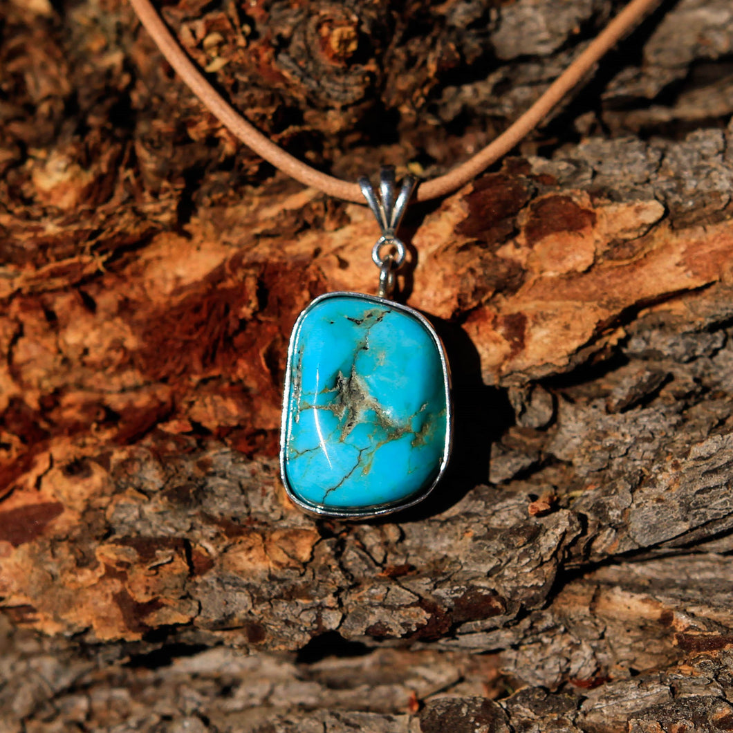 Turquoise Cabochon and Sterling Silver Pendant (SSP 1018)