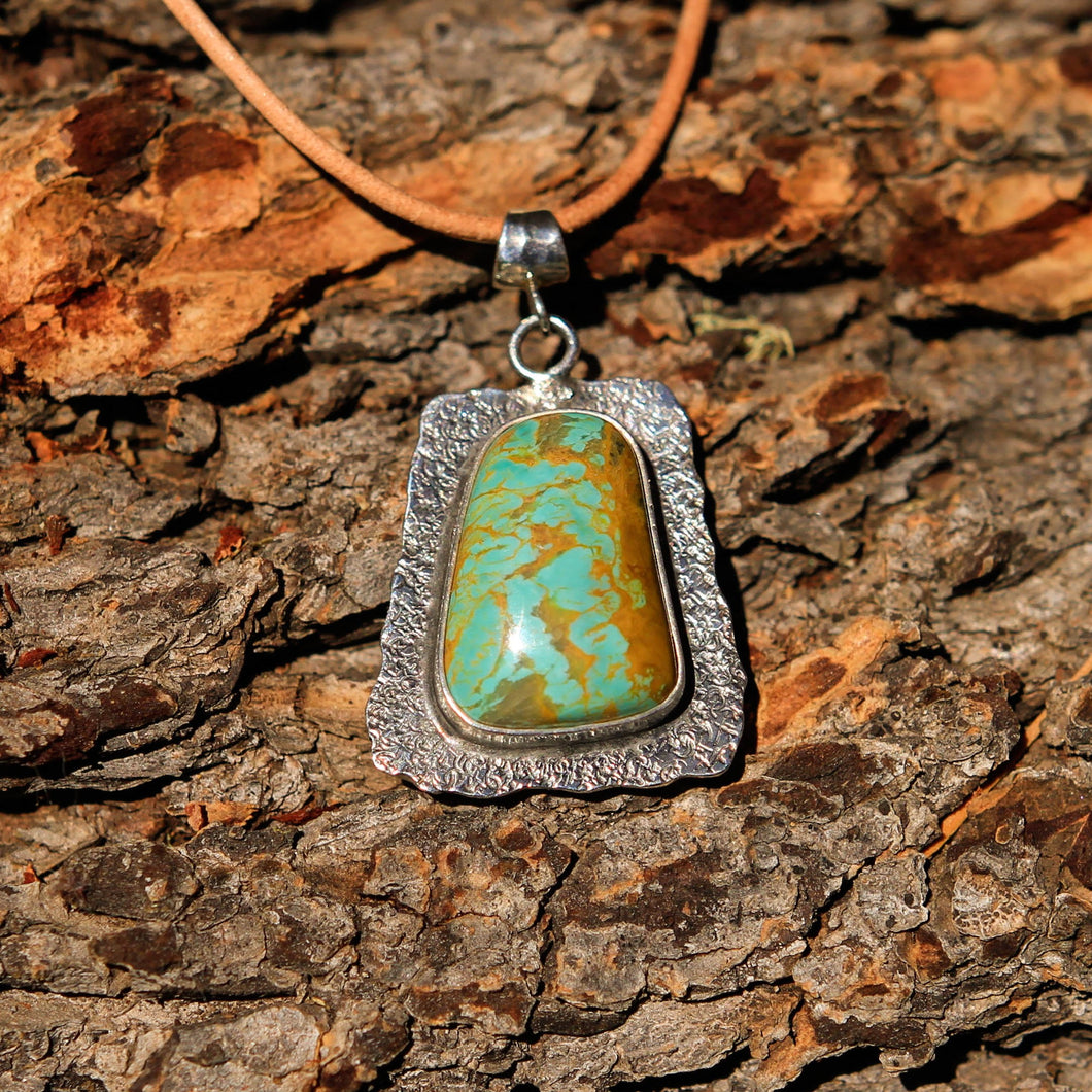 Turquoise (Royston) Cabochon and Sterling Silver Pendant (SSP 1023)