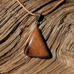 Petrified Wood Cabochon and Sterling Silver Pendant (SSP 1077)