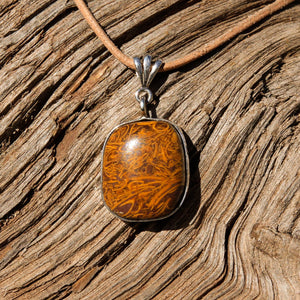 Calligraphy Jasper Cabochon and Sterling Silver Pendant (SSP 1085)