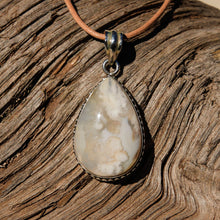 Load image into Gallery viewer, Agate (Plume) Cabochon and Sterling Silver Pendant (SSP 1112)
