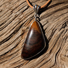 Load image into Gallery viewer, Deschutes Jasper Cabochon and Sterling Silver Pendant (SSP 1116)
