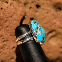 Load image into Gallery viewer, Turquoise Cabochon and Sterling Silver Ring (SSR 1005)
