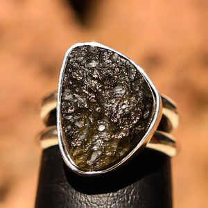 Moldavite Cabochon and Sterling Silver Ring (SSR 1022)