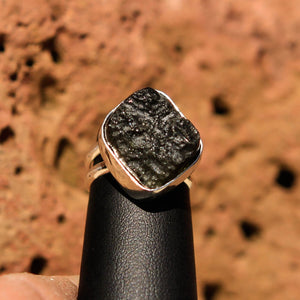 Moldavite Cabochon and Sterling Silver Ring (SSR 1025)