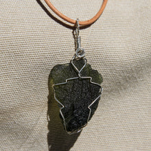 Load image into Gallery viewer, Moldavite and Sterling Silver Wire Wrap Pendant (SSWW 1008)
